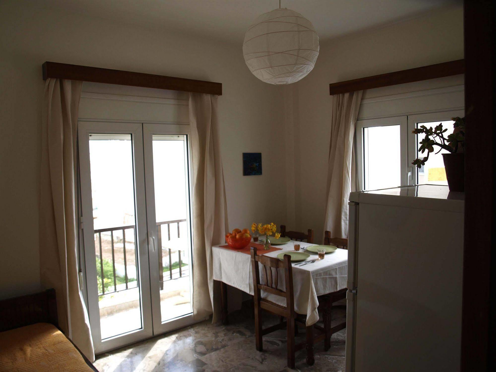 Popy Apartments Ierápetra Eksteriør bilde